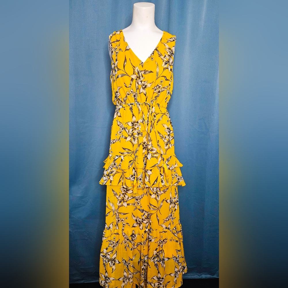 Taylor Yellow Floral Tiered Maxi Dress Sleeveless V-Neck Size 4 NWOT‎